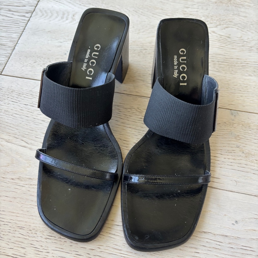 GUCCI Strappy chunky heels